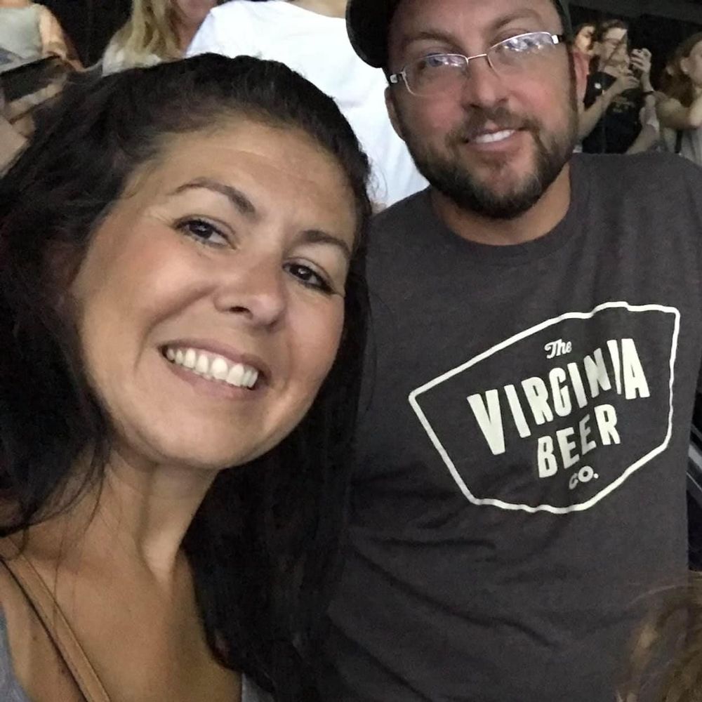 Meet your Posher, Thalia